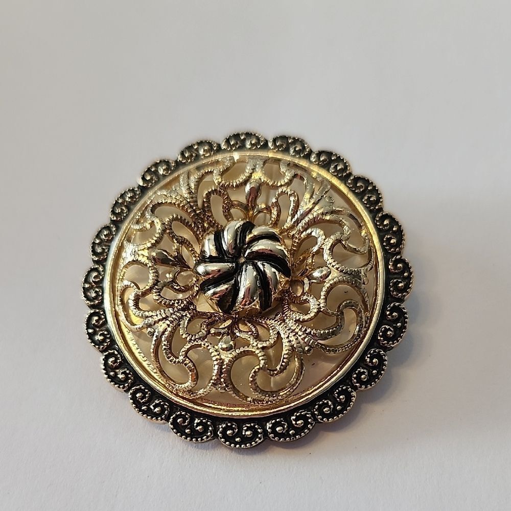 Vintage Scarf Clip Made In Germany Gold Tone 1.5 Inch Good Condition